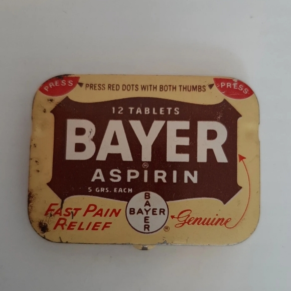 Vintage Advertising Bayer Aspirin Tablet Tin - Picture 2 of 13